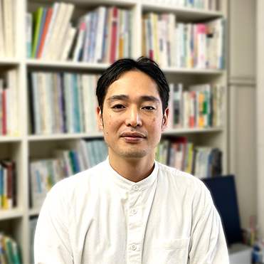 アドバイザー：松田雄二